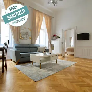 Luxury By Hi5 - Havas Street Apartament