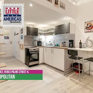 Little Americas Downtown Apartament